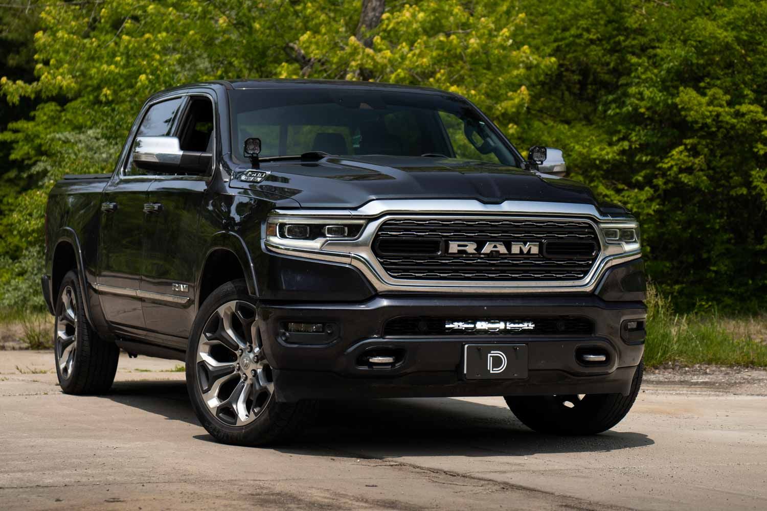 2019-2023 Ram 1500 with Stealth LED Light Bar