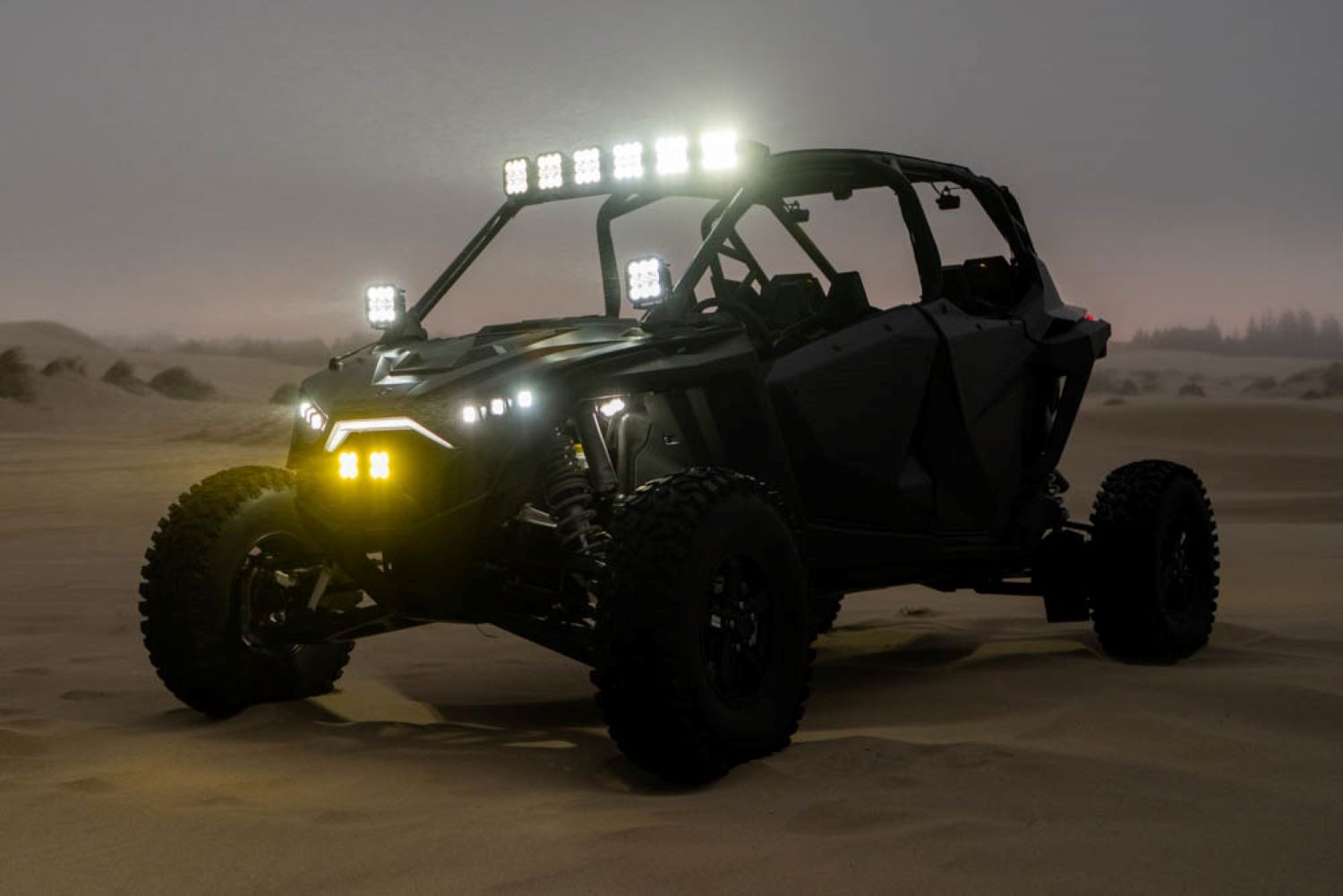 2020+ Polaris RZR Pro avec kits d'éclairage LED Diode Dynamics