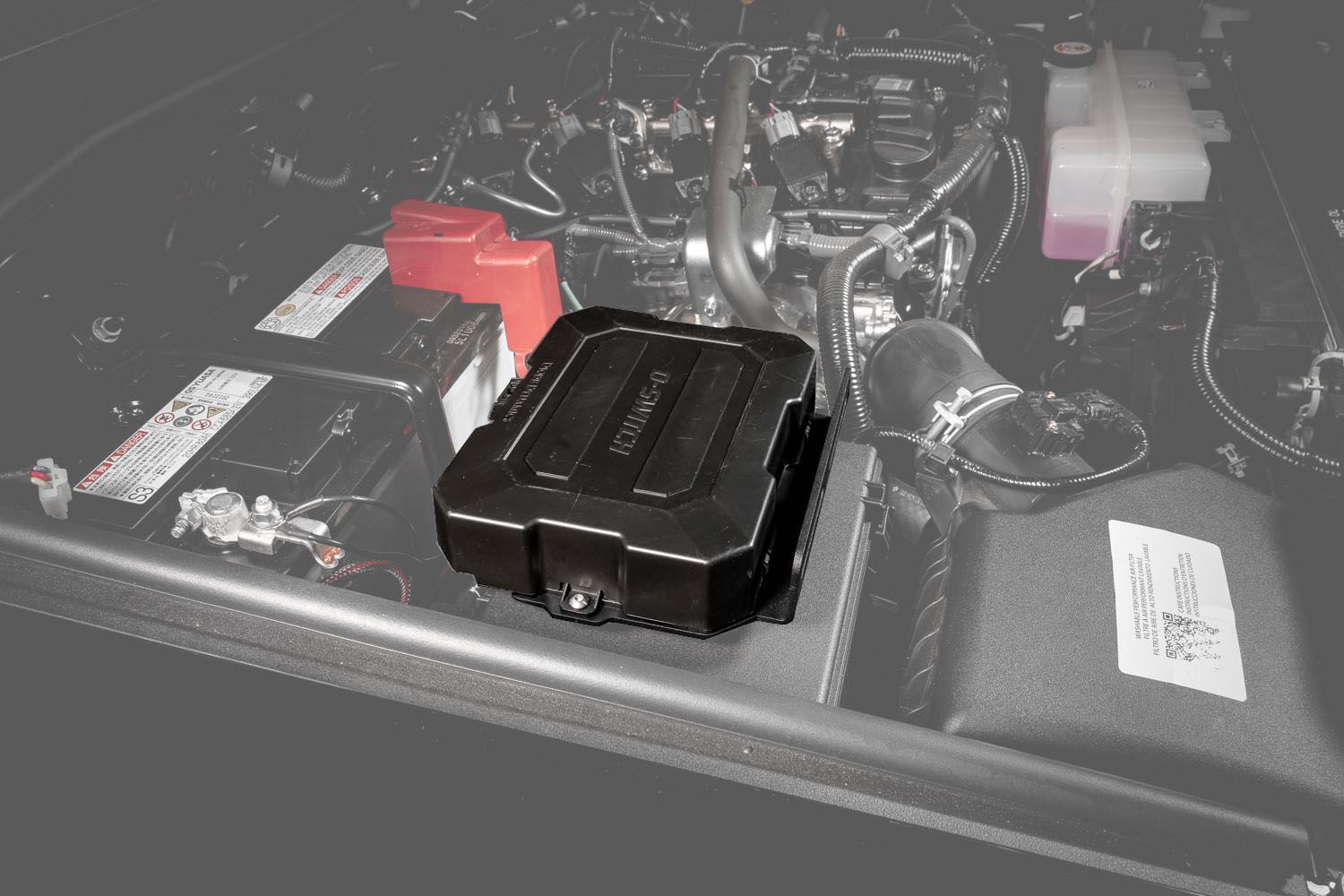 Stand-Off D-Switch Hub Mounting Kit installed in a vehicle