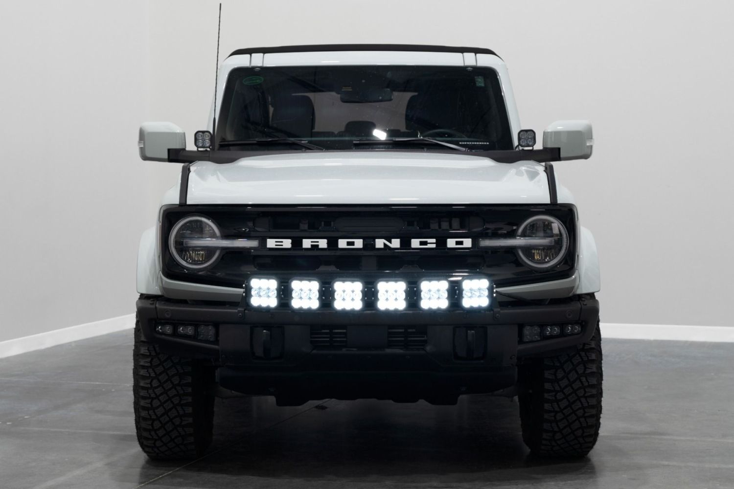 SS5 Grille CrossLink Lightbar Kit 