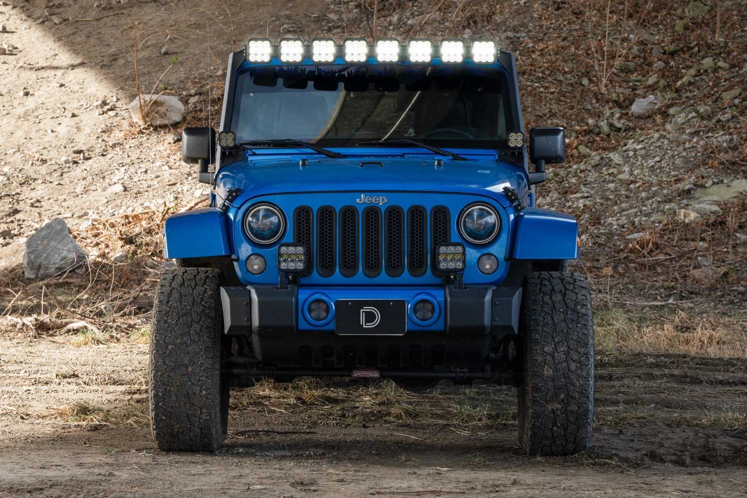 Windshield CrossLink Lightbar installed on Jeep JK