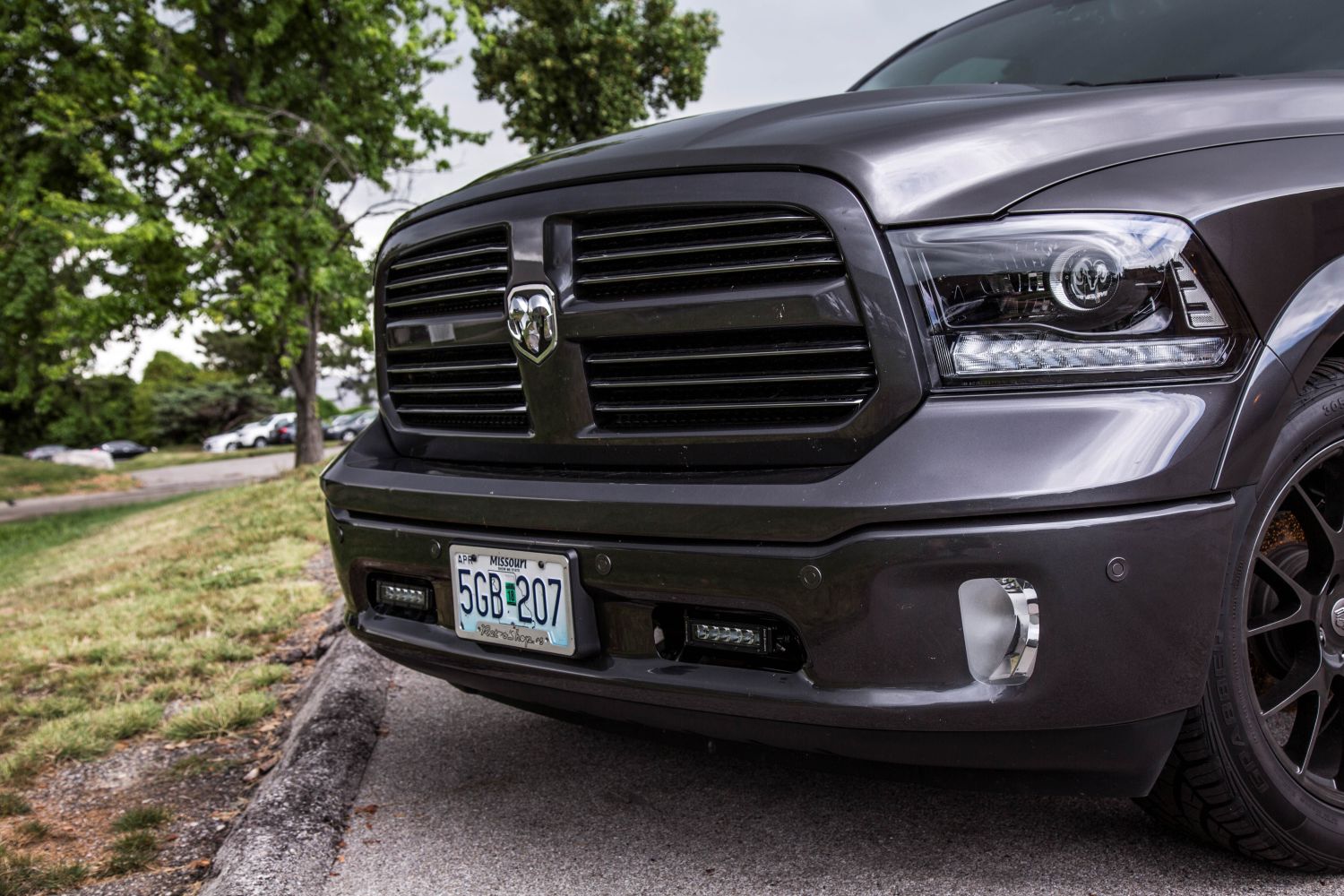 How to Install: 2013-2018 Dodge Ram Standard/Express SAE/DOT LED Lightbar Kit
