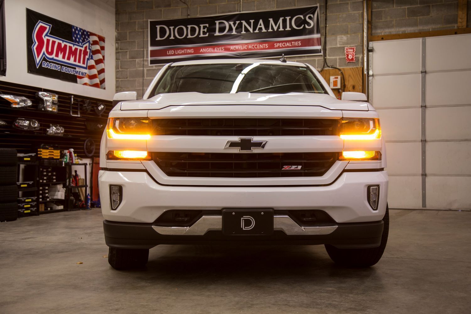 2016-2018 Chevy Silverado Switchback and Amber DRL LED Boards installed.