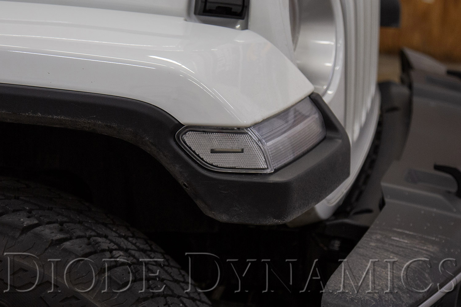 JL Wrangler Rubicon with LED Sidemarkers